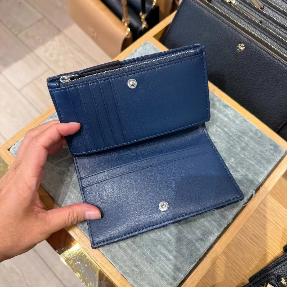 New‼️Tory Burch Willa Chevron Denim Medium Wallet 187364  Denim $250